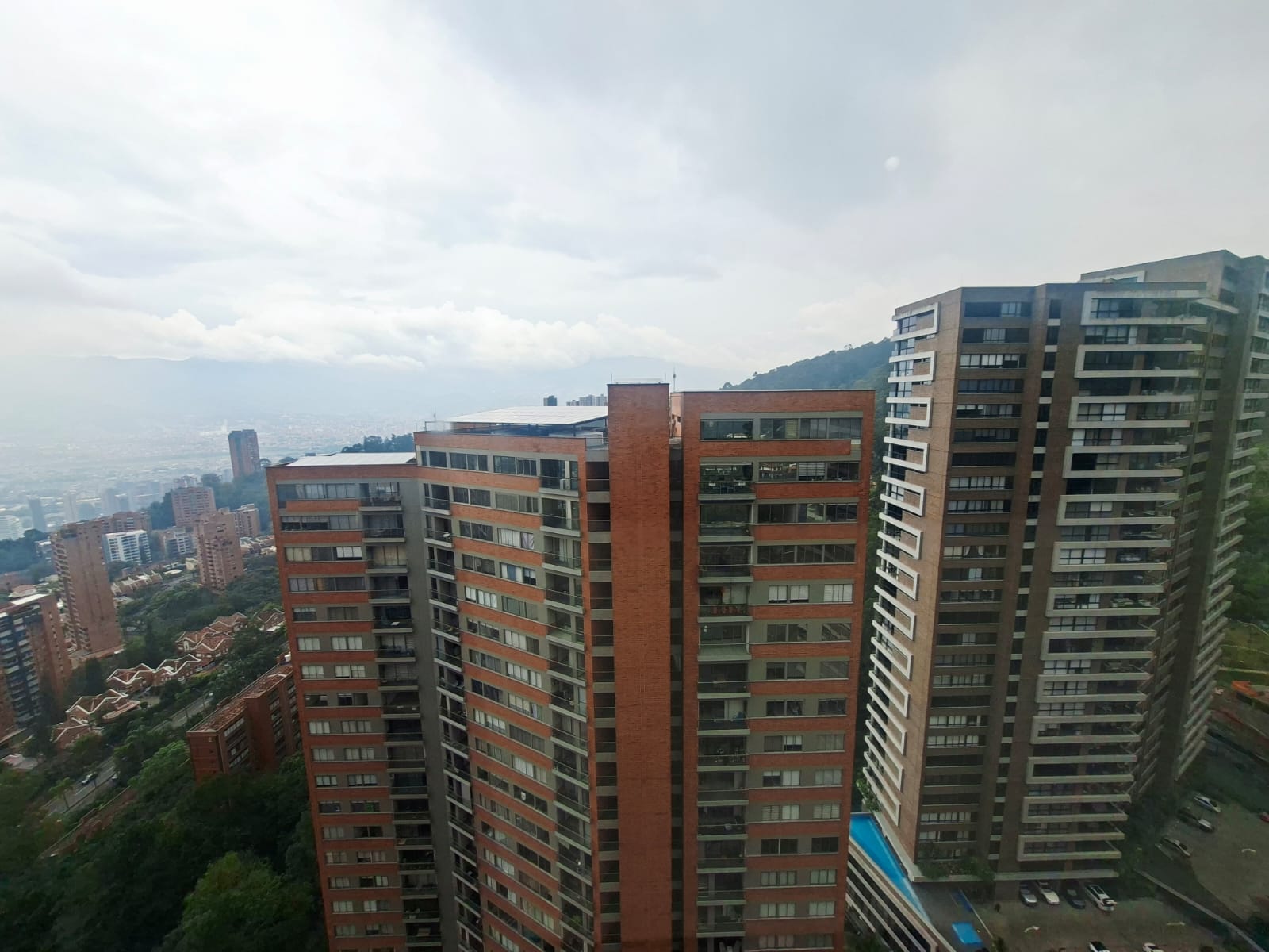 Apartamento Dúplex  en arriendo Poblado las Palmas BY26