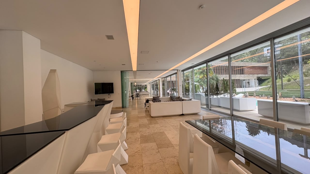 Casa en venta Loma del Chocho alto valor