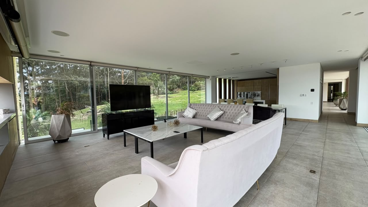 Casa en venta Loma del Chocho alto valor