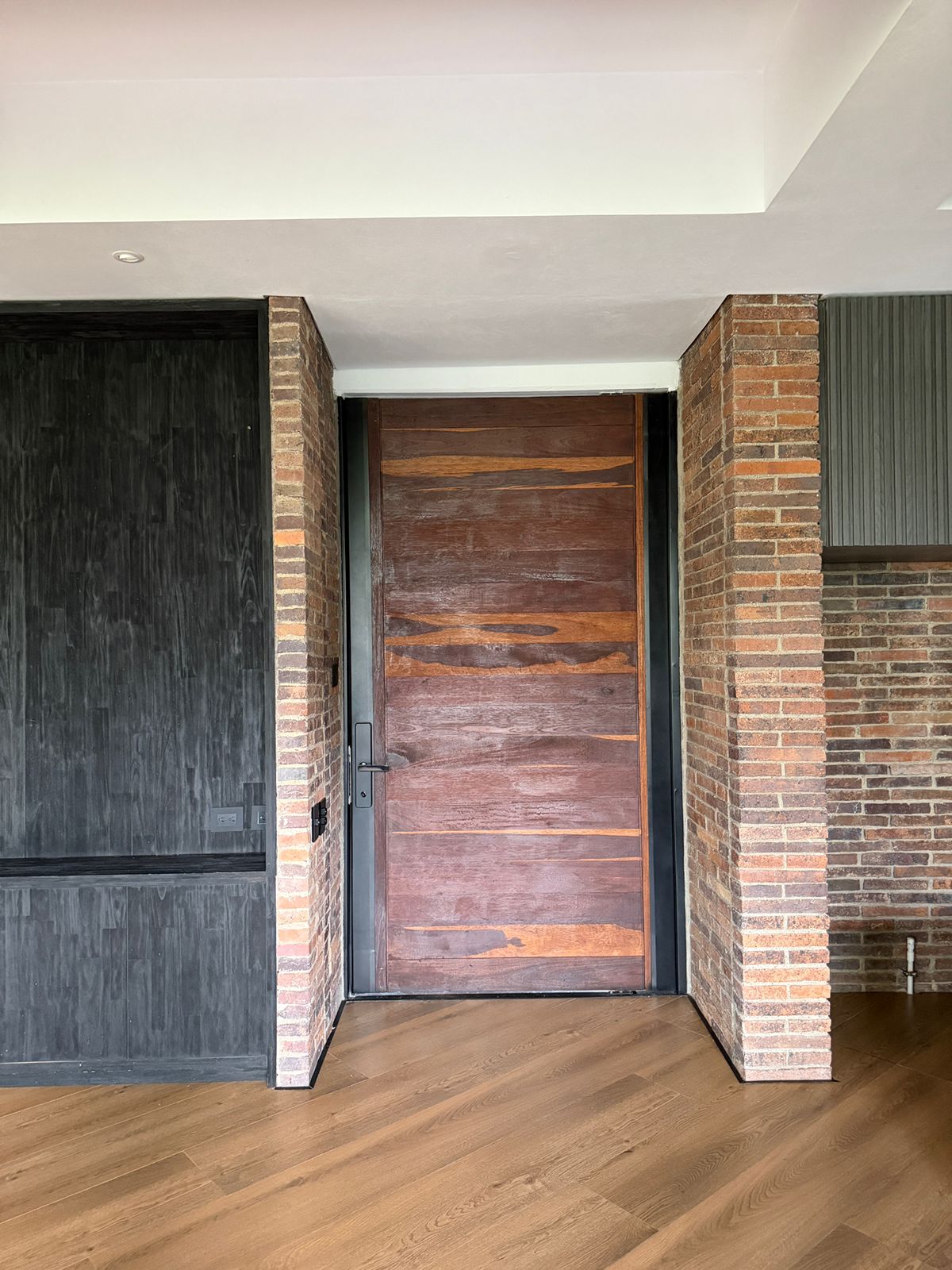 VENTA DE APARTAMENTO EXCLUSIVO SECTOR LOMA DEL TESORO
