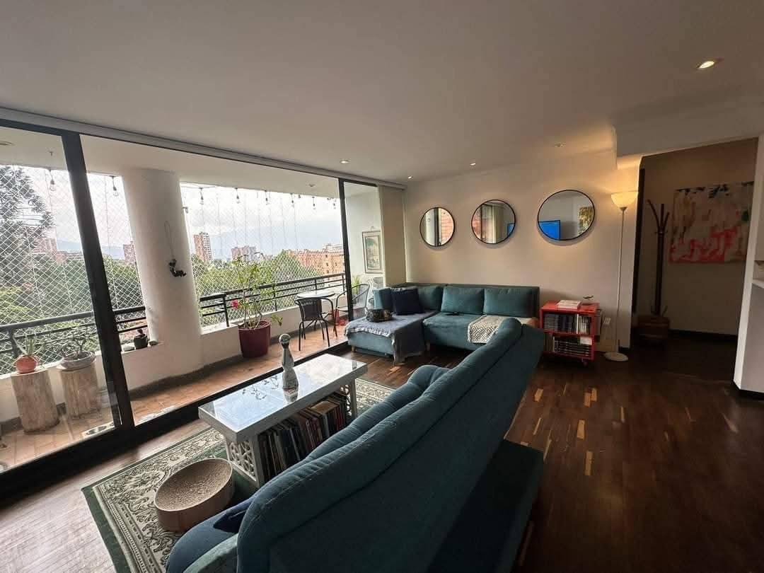 Apartamento amoblado cerca a la inferior CZ6