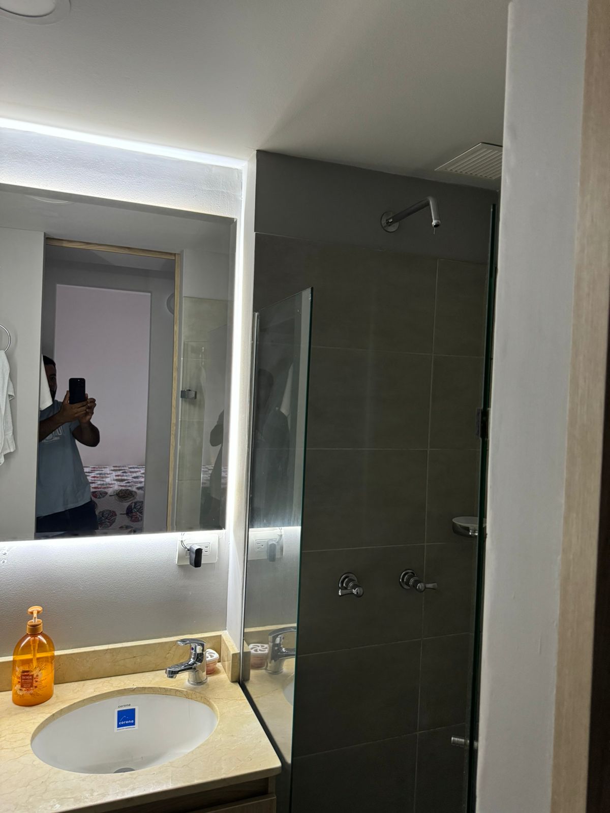 Apartamento amoblado Sabaneta FR- LB