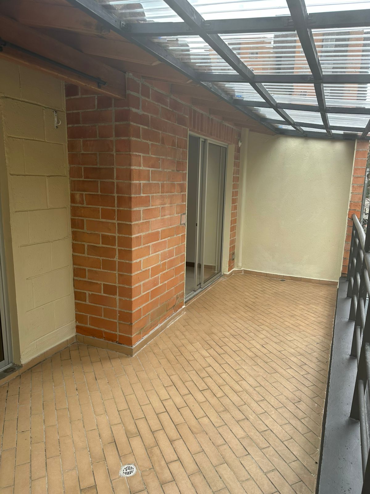 CASA EN ARRIENDO SABANETA UBICADA EN CONJUNTO RESIDENCIAL LA DOCTORA