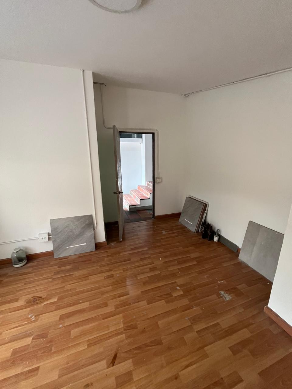 CASA EN ARRIENDO PARA LOCAL COMERCIAL U OFICINA UNICENTRO