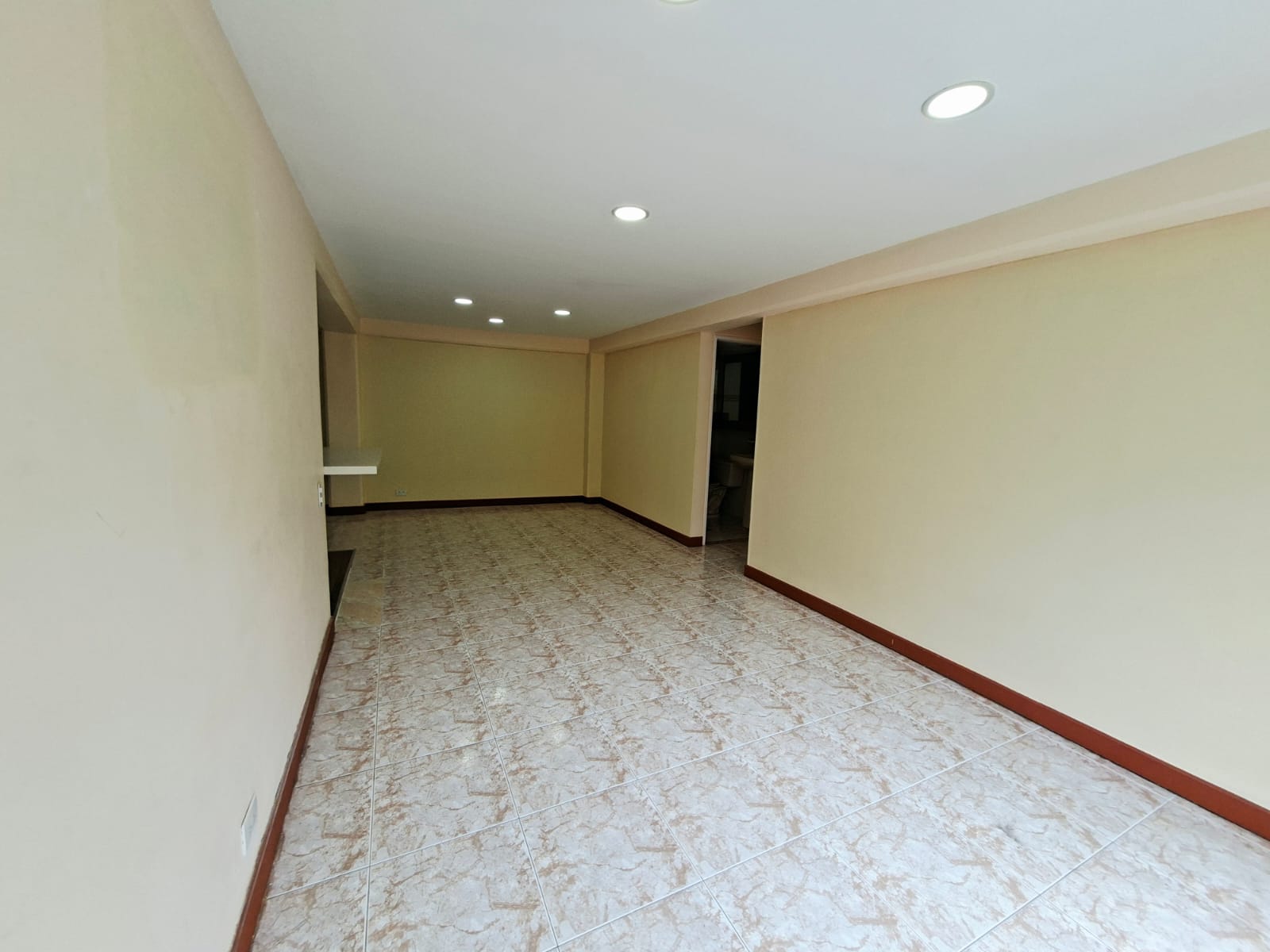 APARTAMENTO EN VENTA  CERCA AL TESORO POBLADO VT