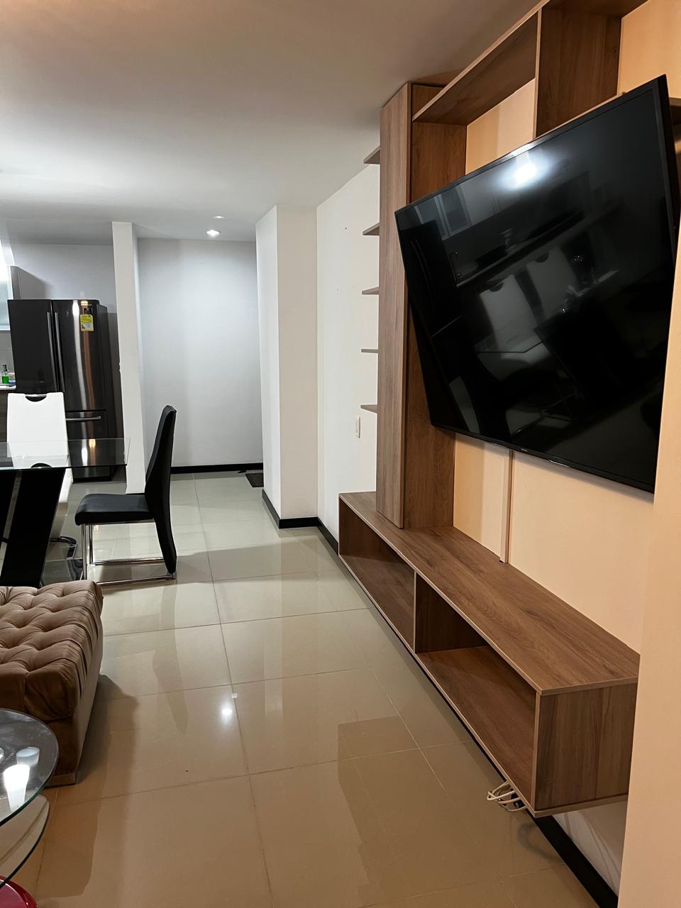 APARTAMENTO EN ARRIENDO AMOBLADO POBLADO VC13