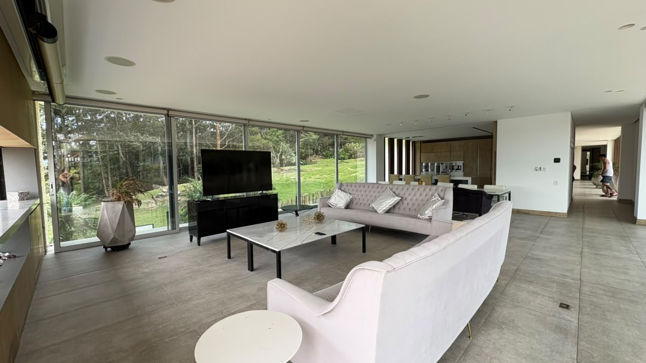 Casa en venta Loma del Chocho alto valor