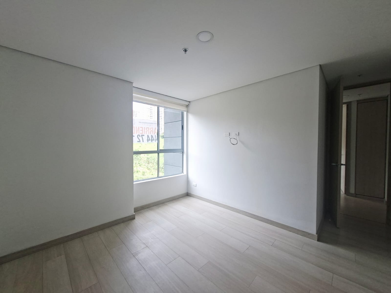 Apartamento en arriendo en la Intermedia y escobero FR8