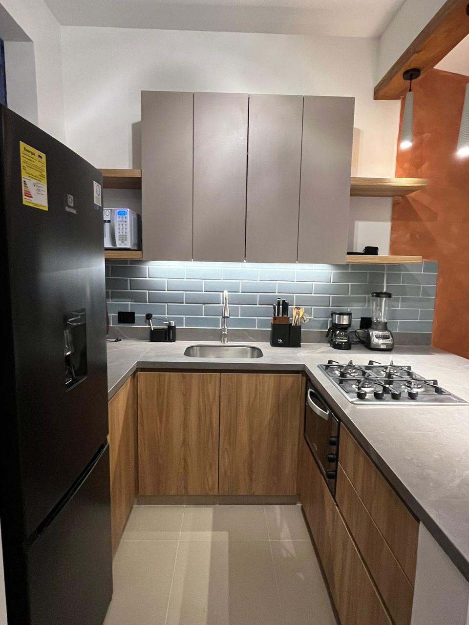 Apartamento en arriendo amoblado Poblado Manila