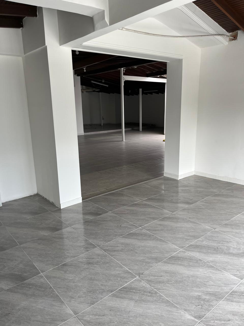 CASA EN ARRIENDO PARA LOCAL COMERCIAL U OFICINA UNICENTRO