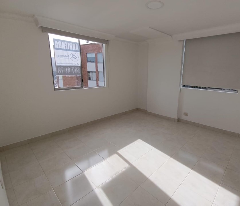 Apartamento en arriendo Las Palmas cerca al mall el Indio