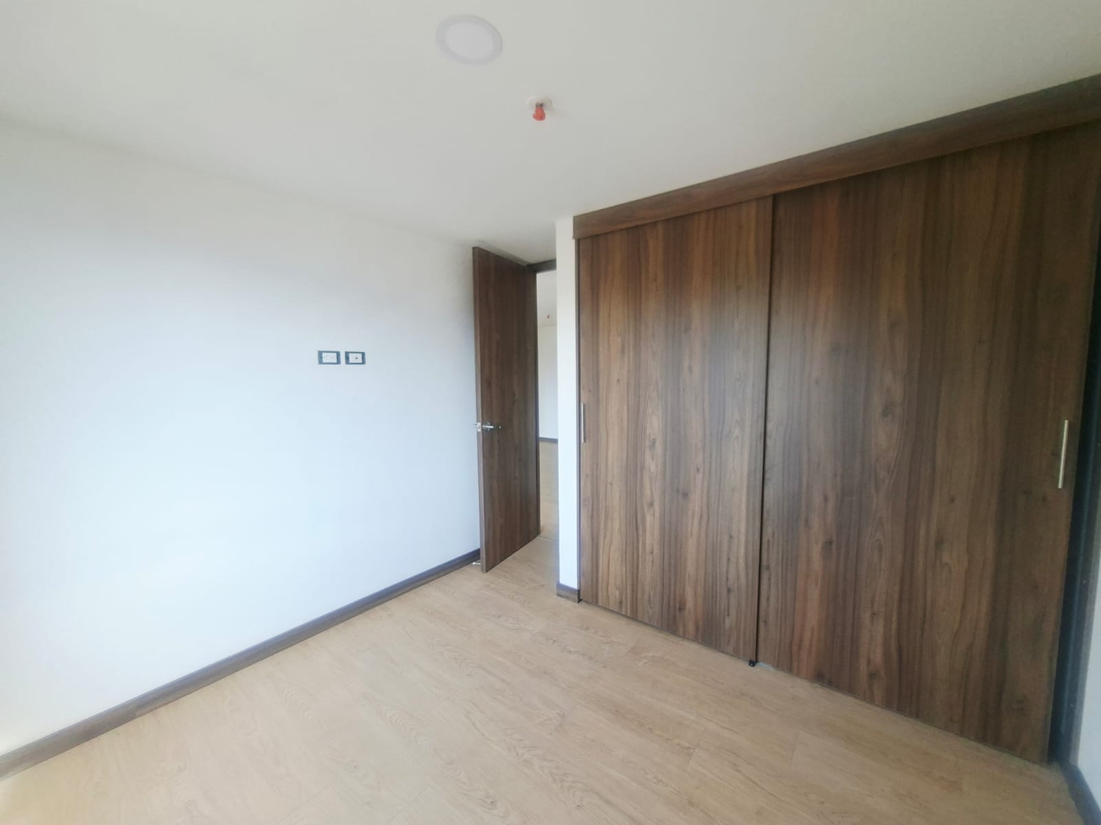 Apartamento para la venta Loma del Indio PL3