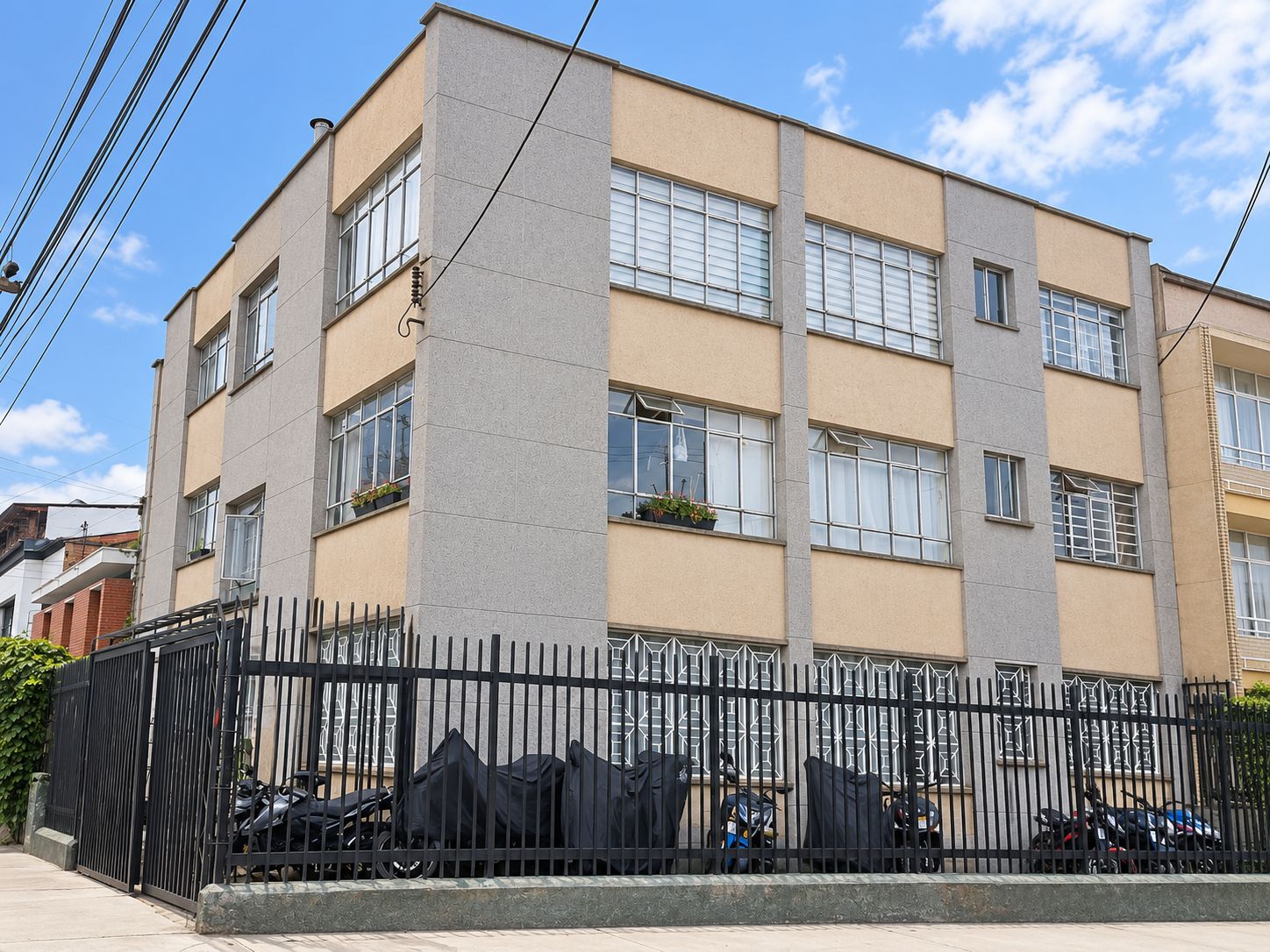 VTA APARTAMENTO EN TEUSAQUILLO