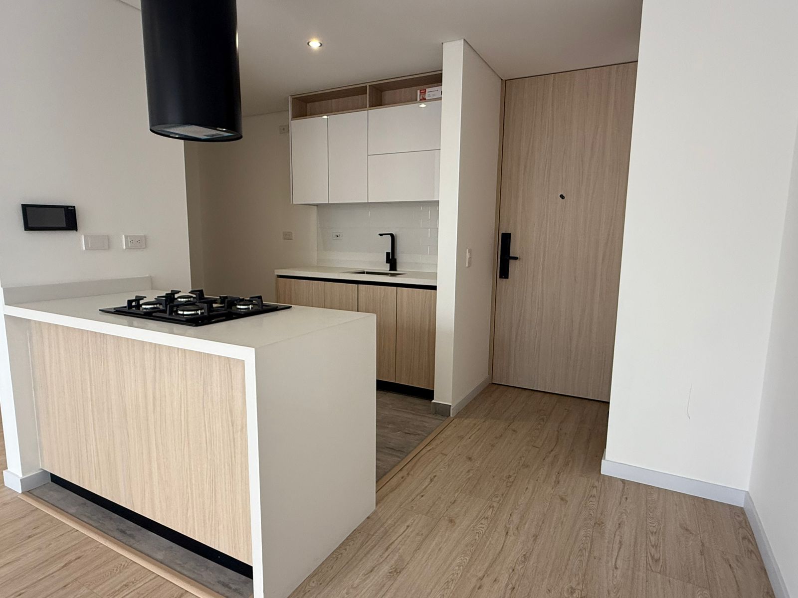 Venta Apto El Contador para Estrenar con acabados de lujo 80 mts 2