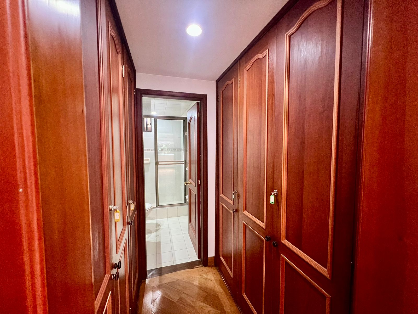 Venta Apto Cedritos – 3 habitaciones + estudio y vista verde 100 mts2