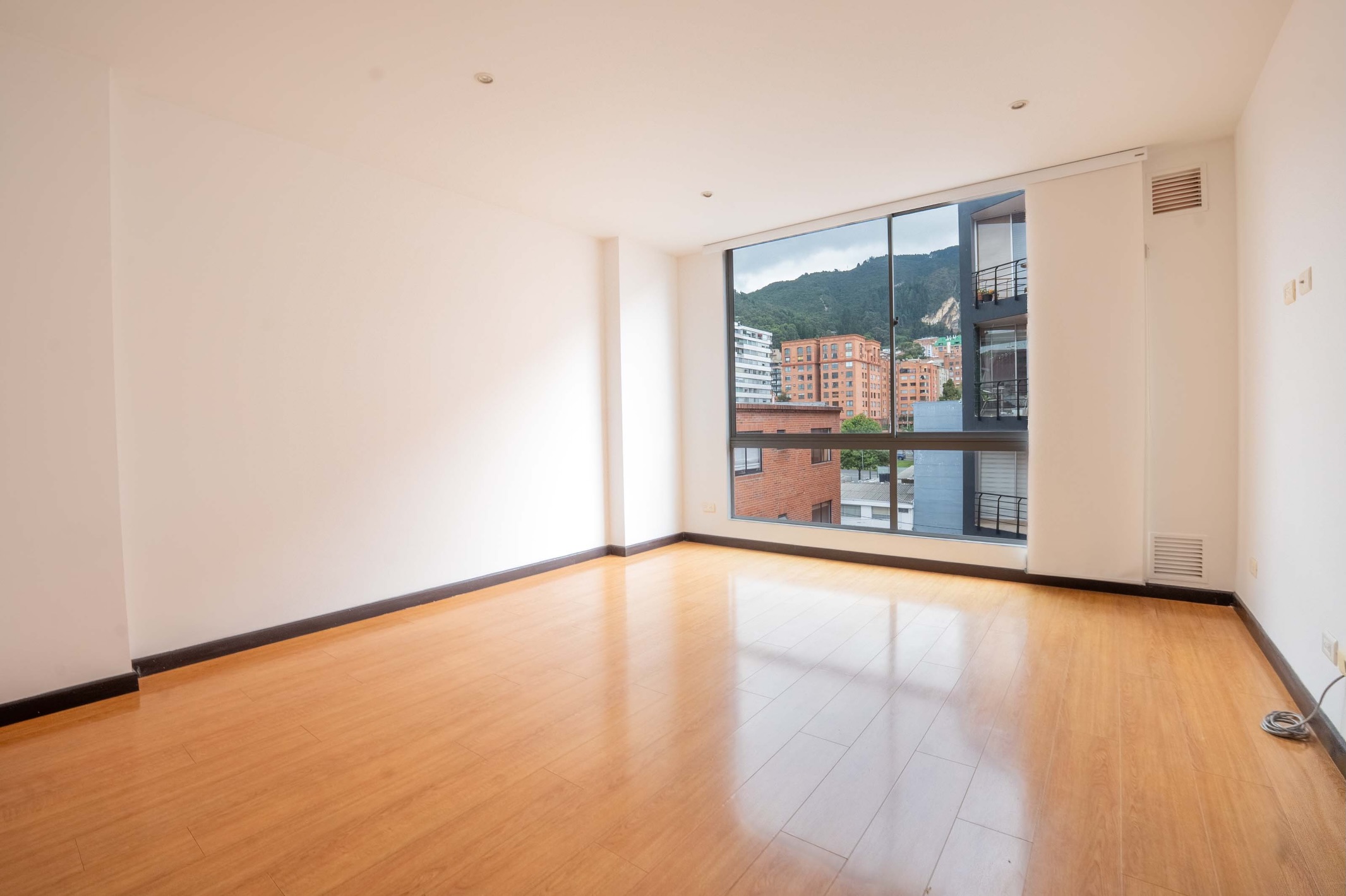 Venta Apartamento Bella Suiza 2h Con Vista