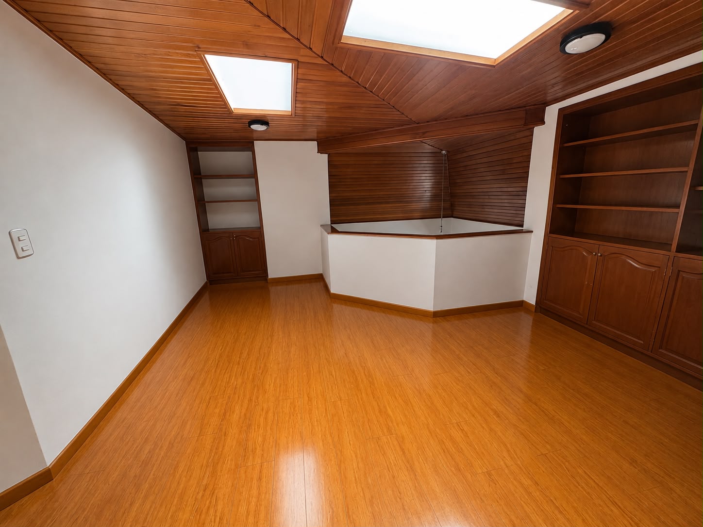 Venta apto ubicado chico Navarra 185 mts