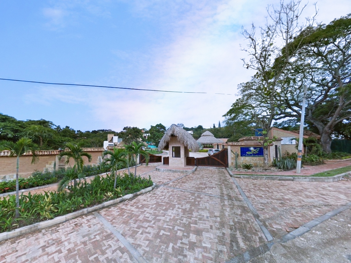 Venta lote 743 m2 conjunto Madremonte Anapoima