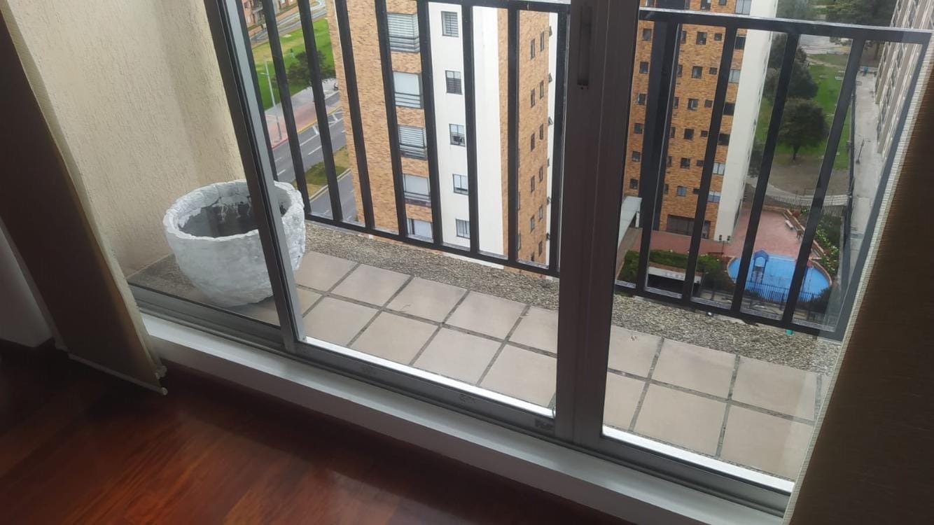 Venta Apartamento Duplex  Colina 118 mts 2