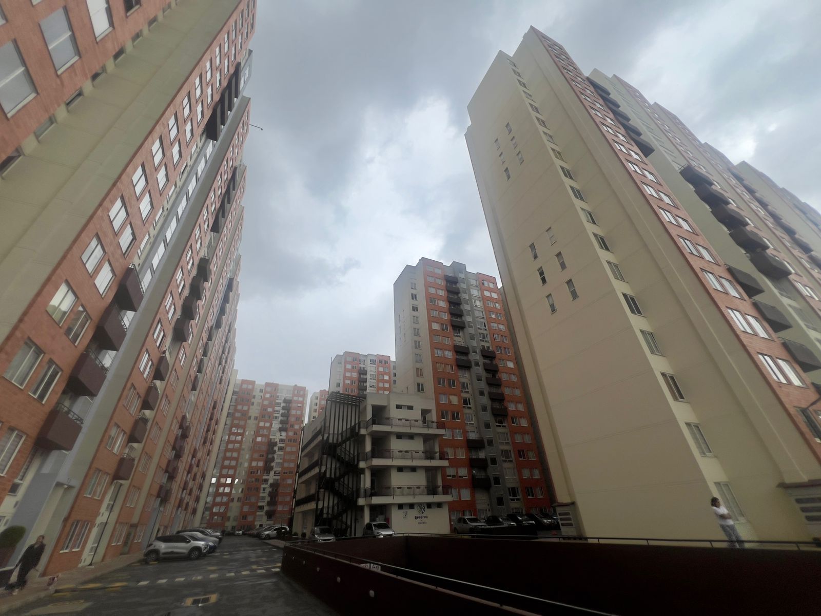 Venta Apto Reserva de Fontibón 3h + Balcón