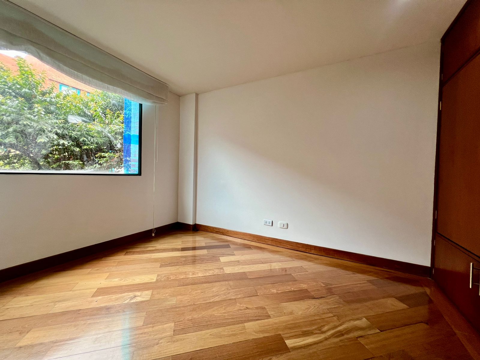 Venta Apto Cedritos – 3 habitaciones + estudio y vista verde 100 mts2