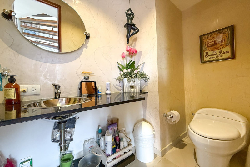 Venta Apto Exterior El contador 208 mts 3h + Estudio