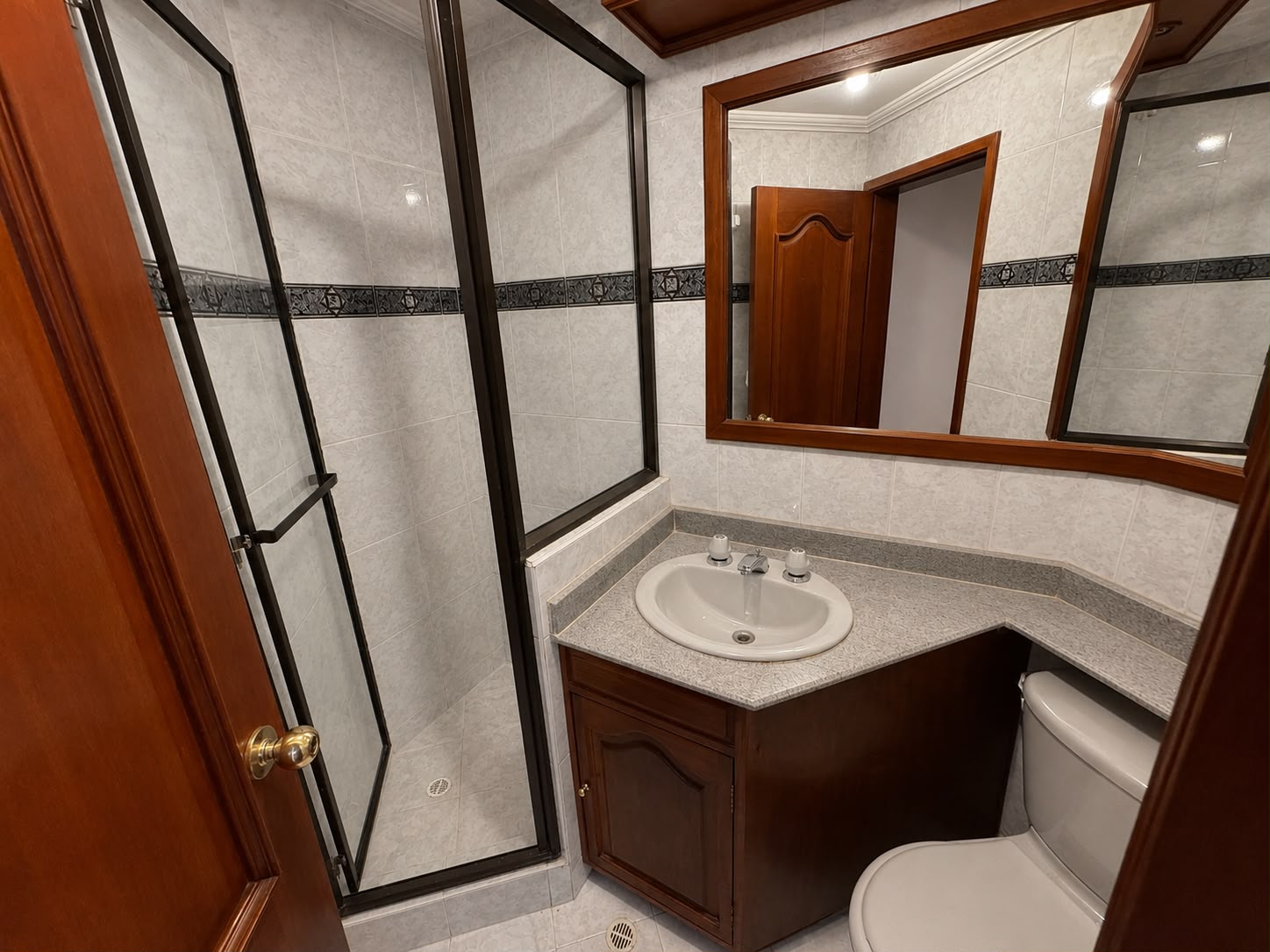 Venta apto ubicado chico Navarra 185 mts