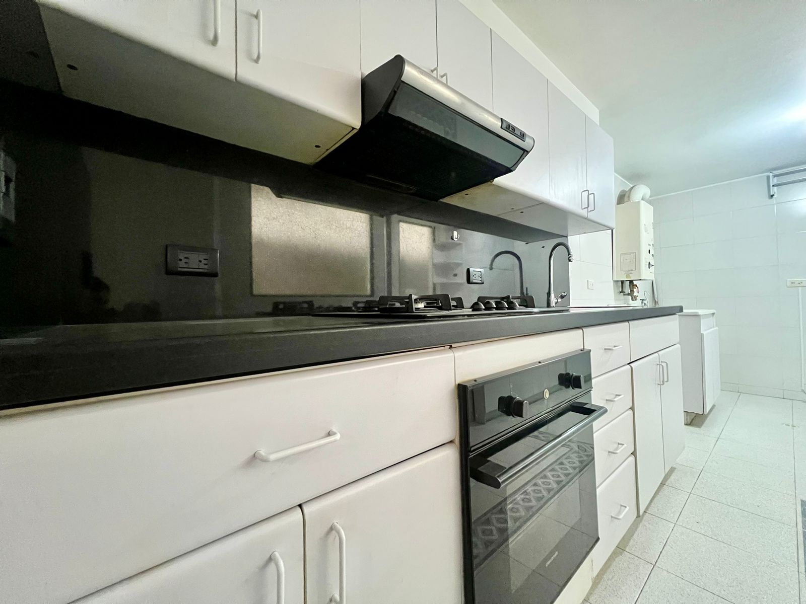 Venta Apto Cedritos – 3 habitaciones + estudio y vista verde 100 mts2