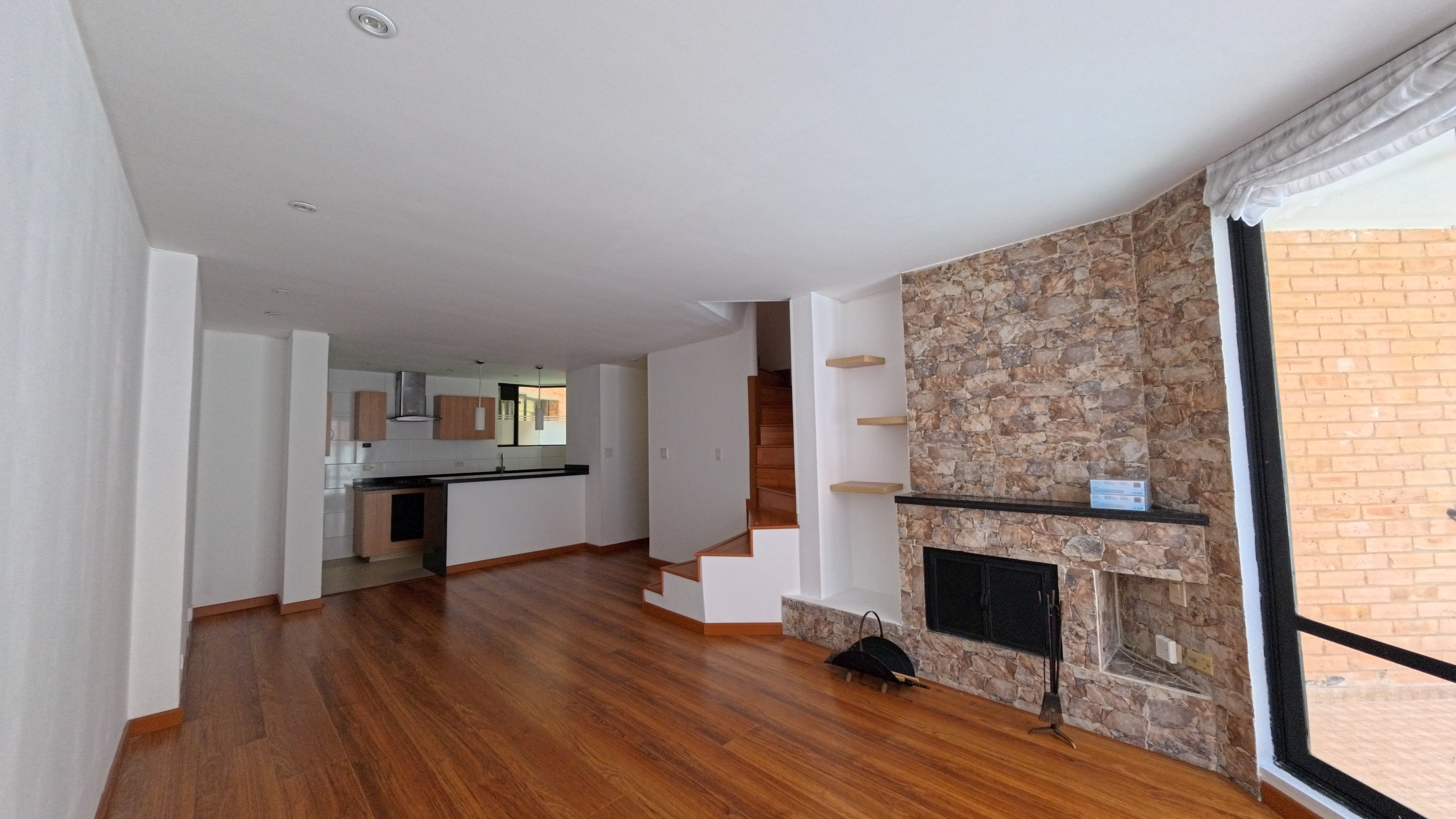 Arriendo Apartamento Duplex Bella Suiza 2 h + estudio
