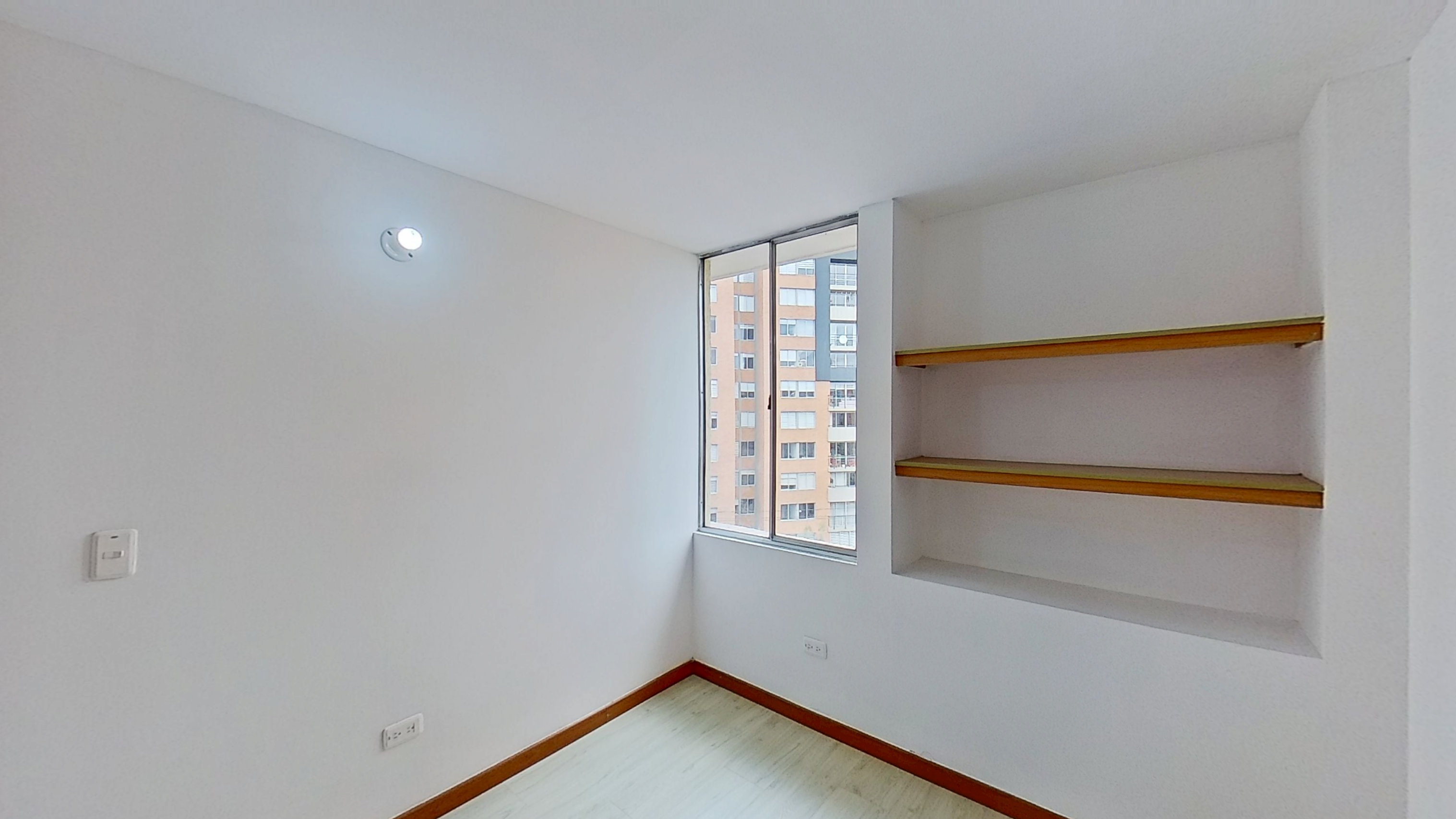 Apartamento en Hayuelos con 3 habitaciones y parquedetro  (H)
