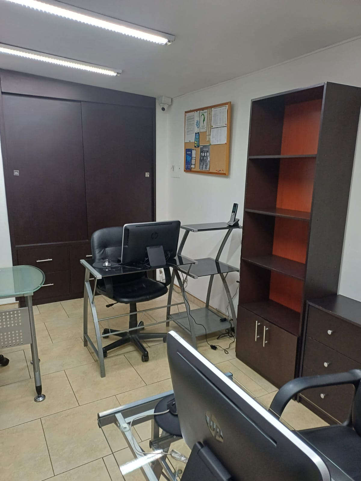 Venta Oficina 7 de Agosto, Centro Comercial las Rampas