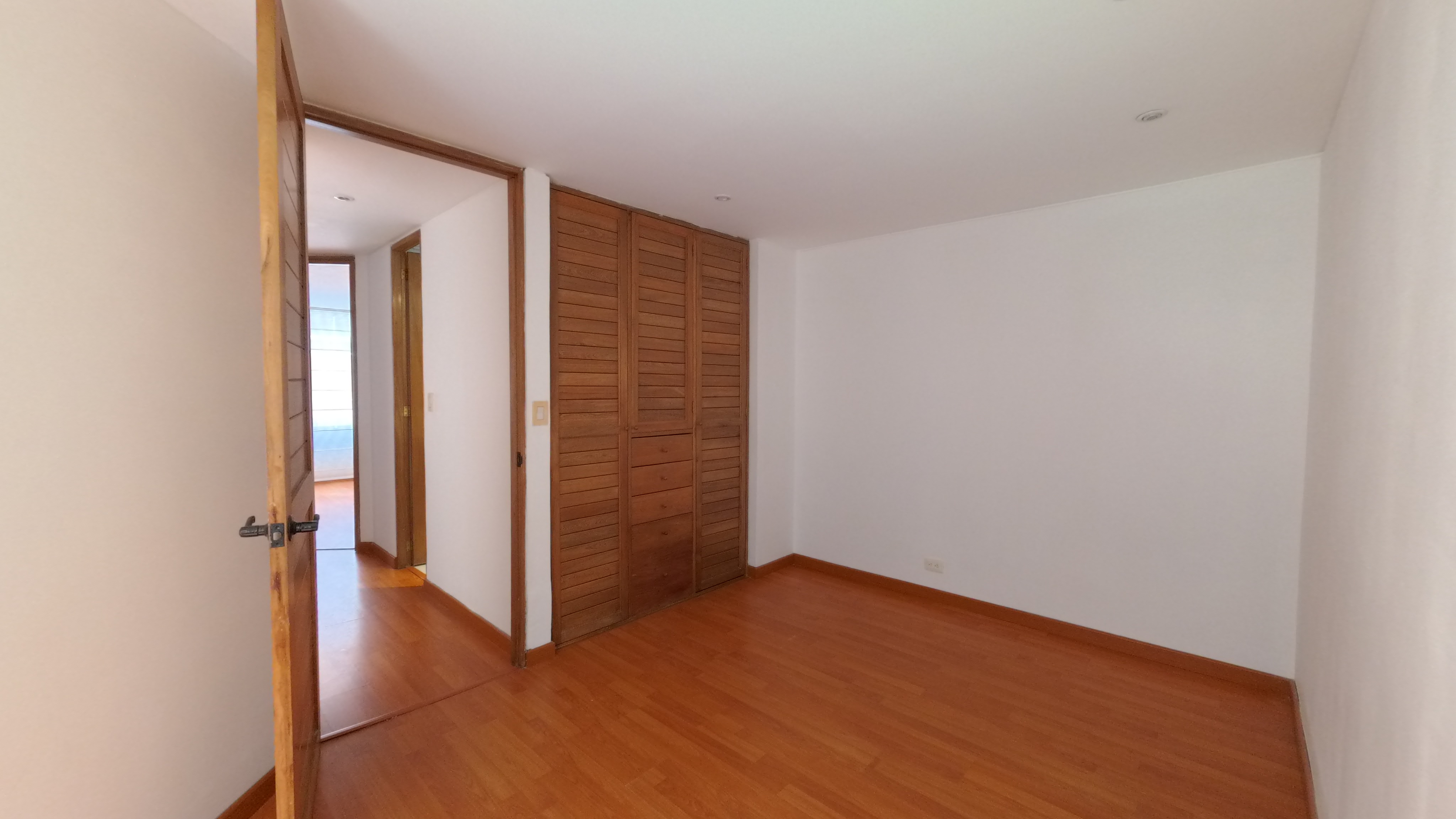 Arriendo Apartamento Duplex Bella Suiza 2 h + estudio