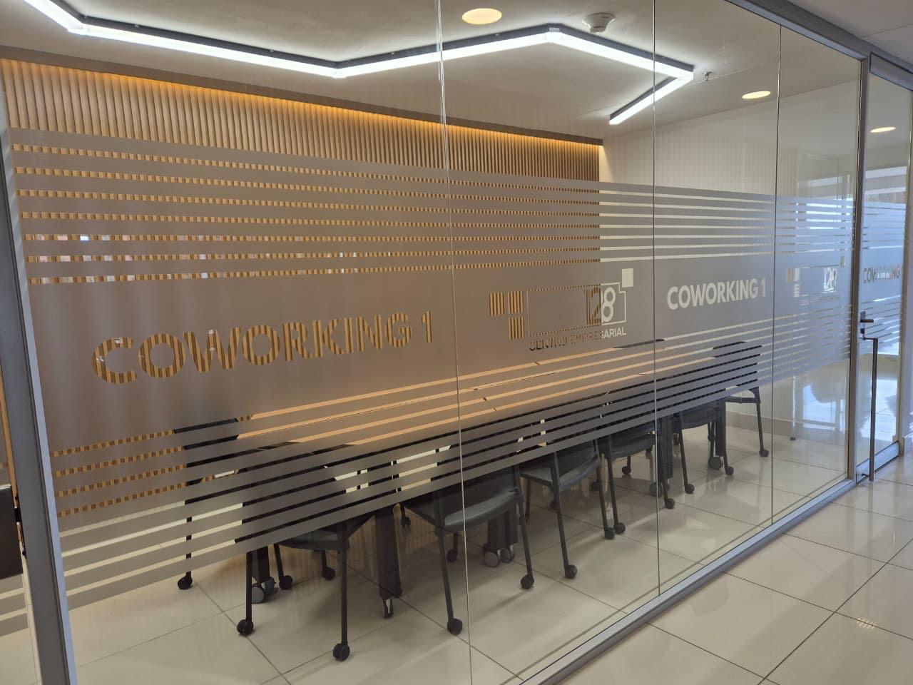 Venta Oficina en Bella Suiza en el Centro Empresarial 128