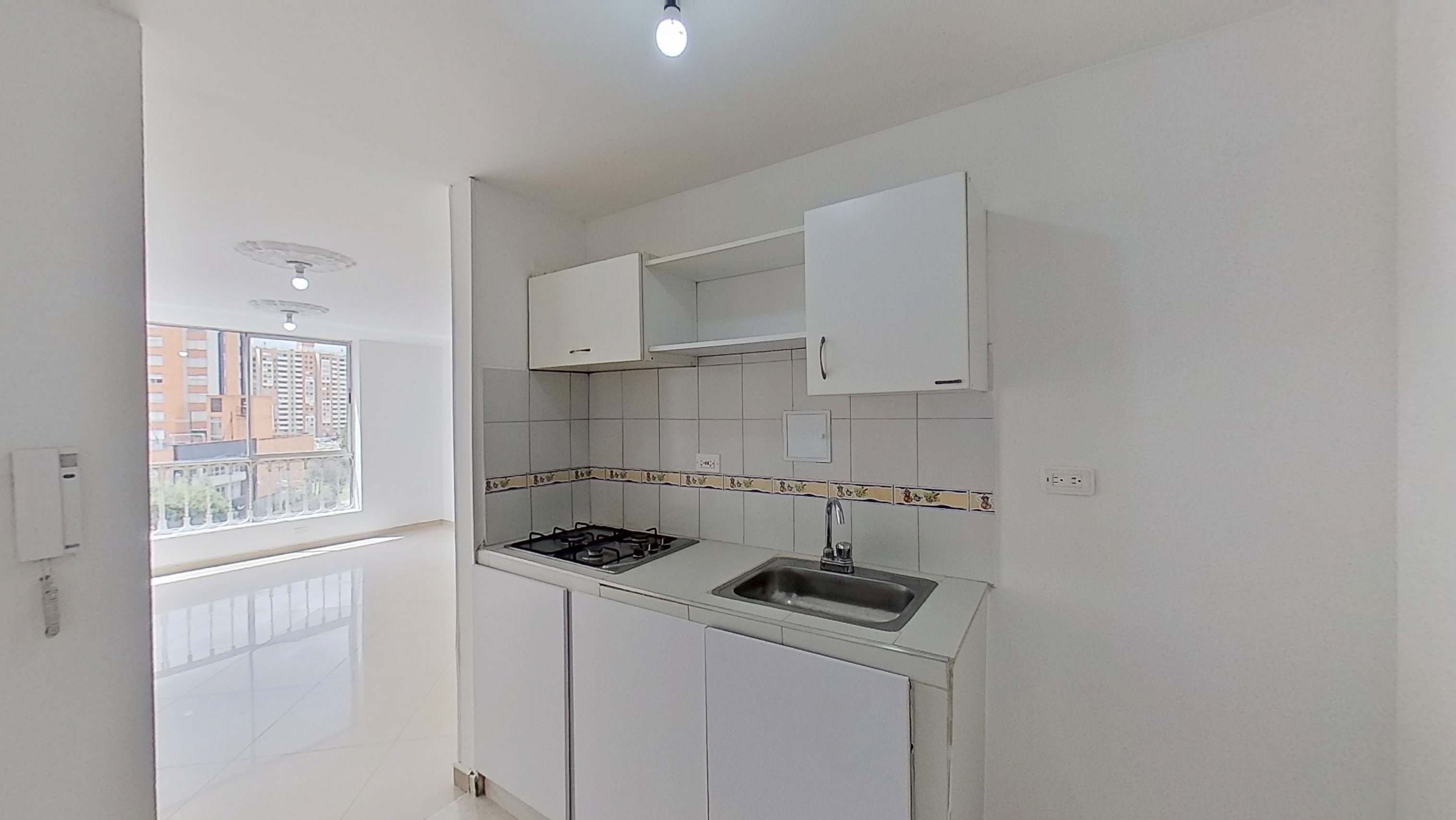 Apartamento en Hayuelos con 3 habitaciones y parquedetro  (H)