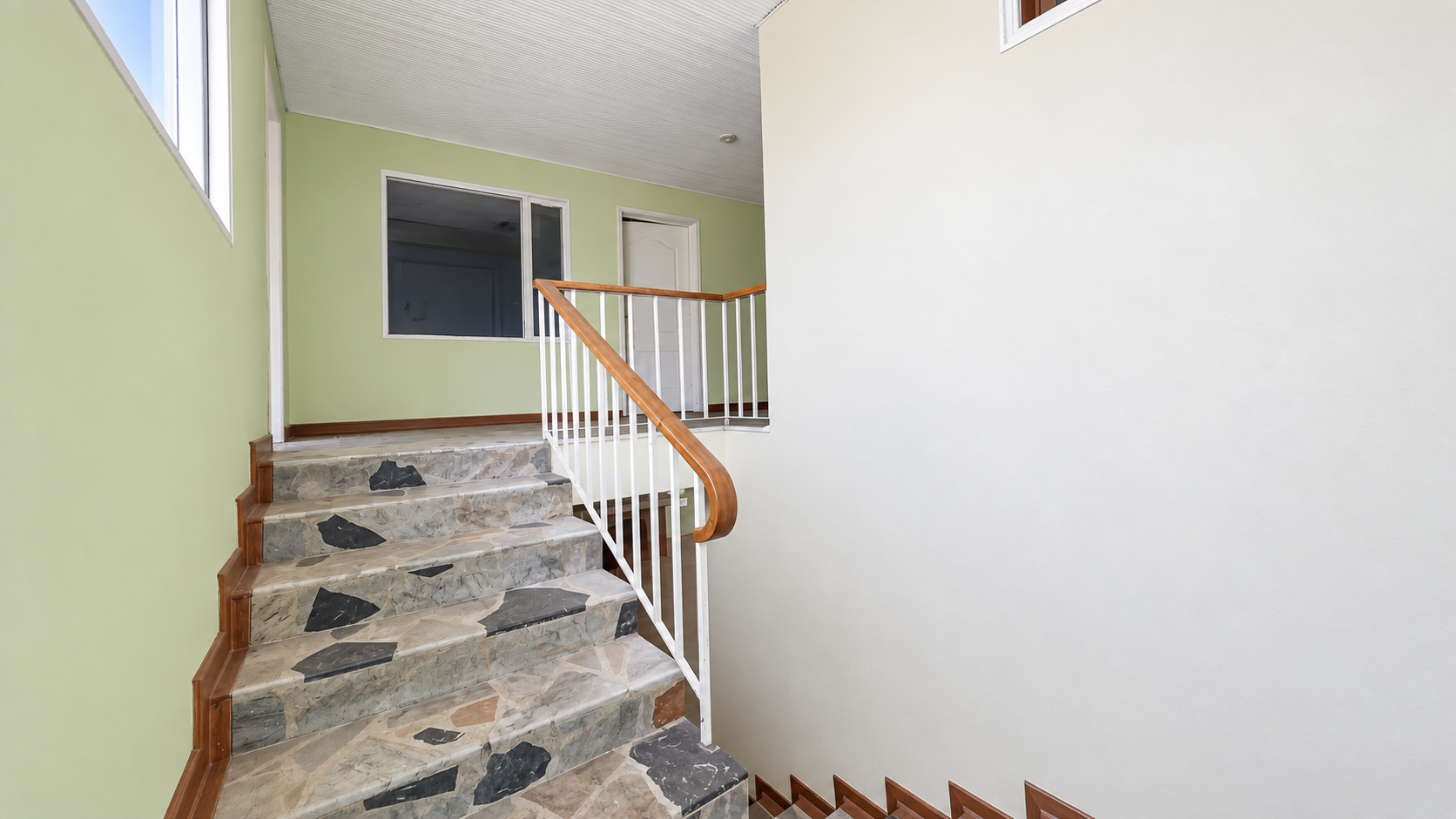 Venta Casa-Lote Bella Suiza, Bogotá