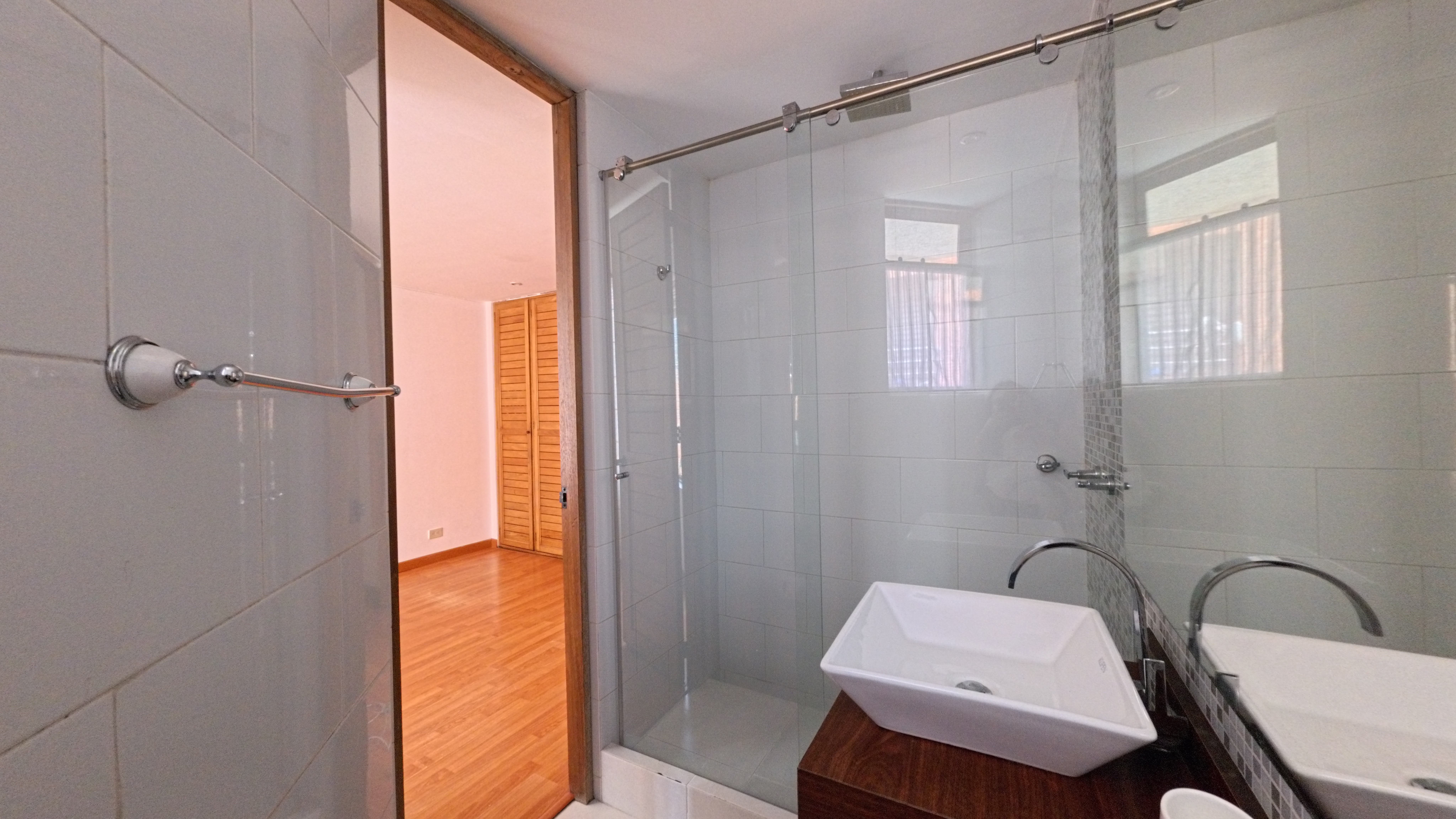 Arriendo Apartamento Duplex Bella Suiza 2 h + estudio