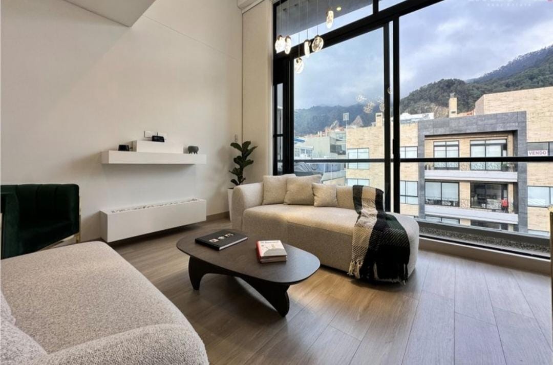 Vendo Apartamento Duplex en Bella Suiza