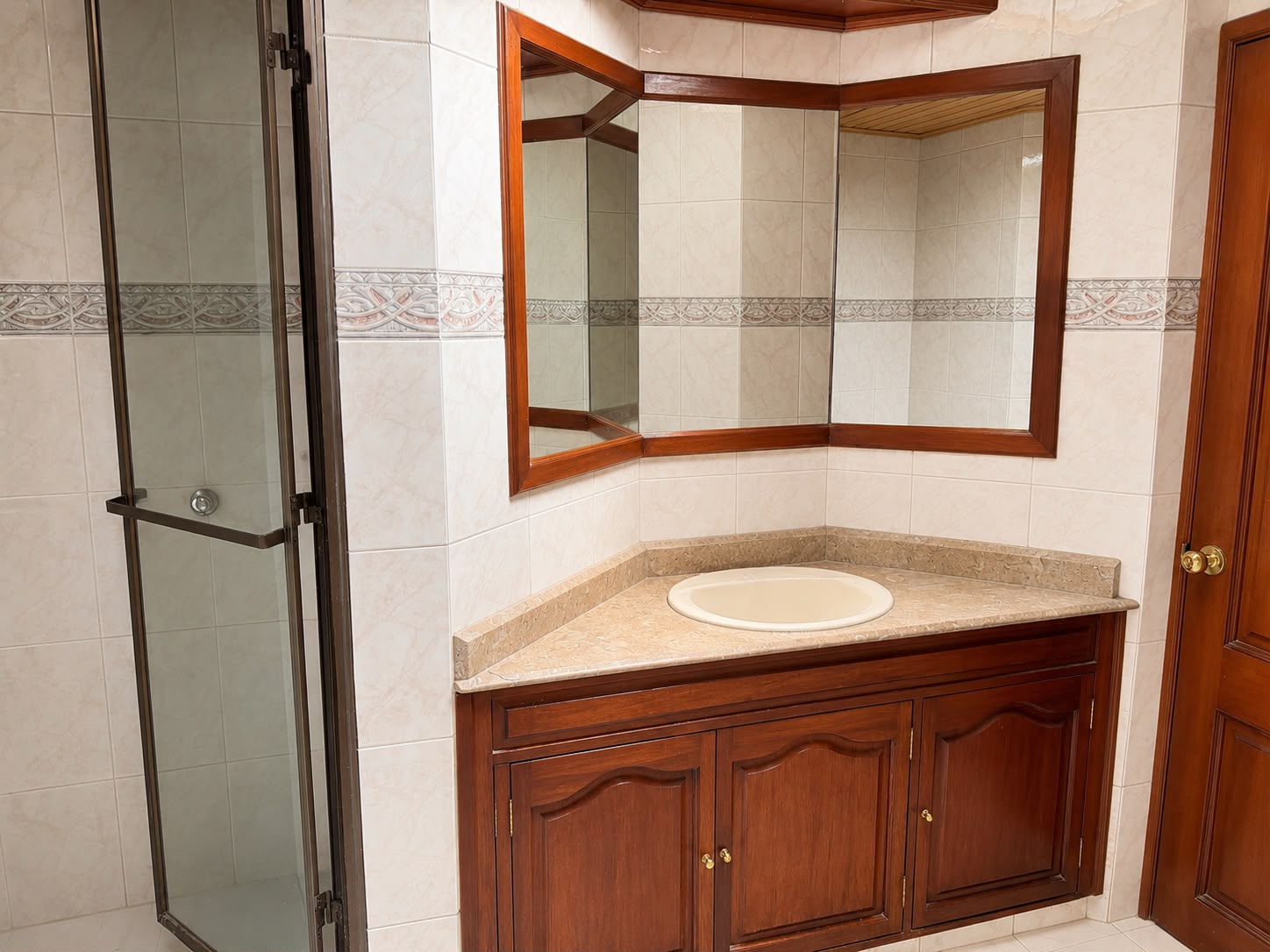 Venta apto ubicado chico Navarra 185 mts