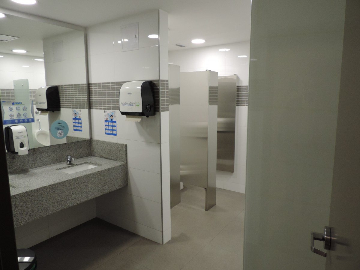Oficina En Venta - Porciuncula, Bogota
