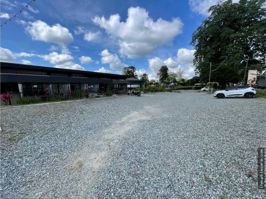 Local comercial en ARRENDAMIENTO