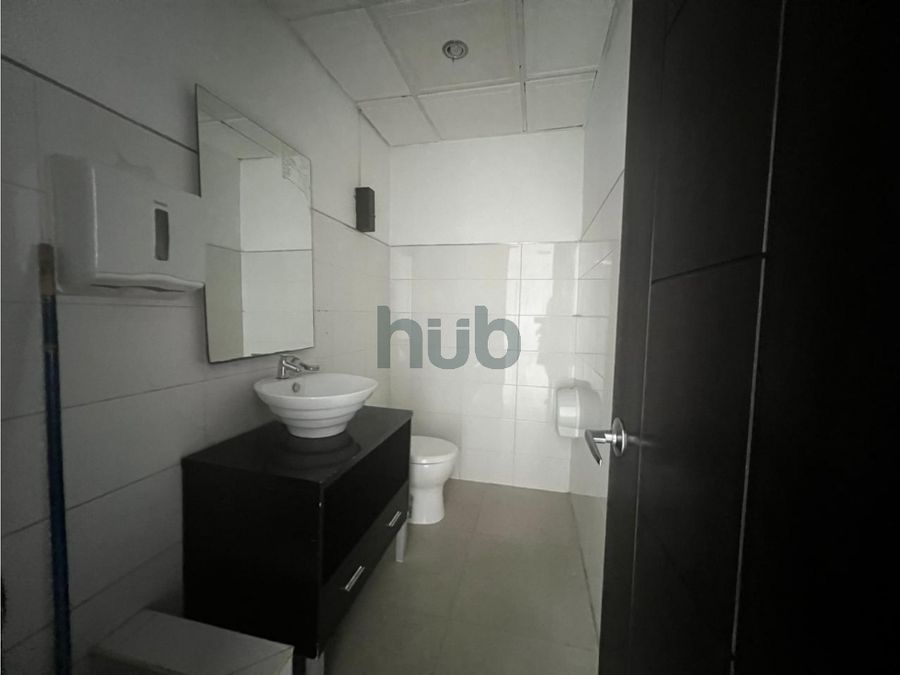 Oficina en Arriendo Villa Country