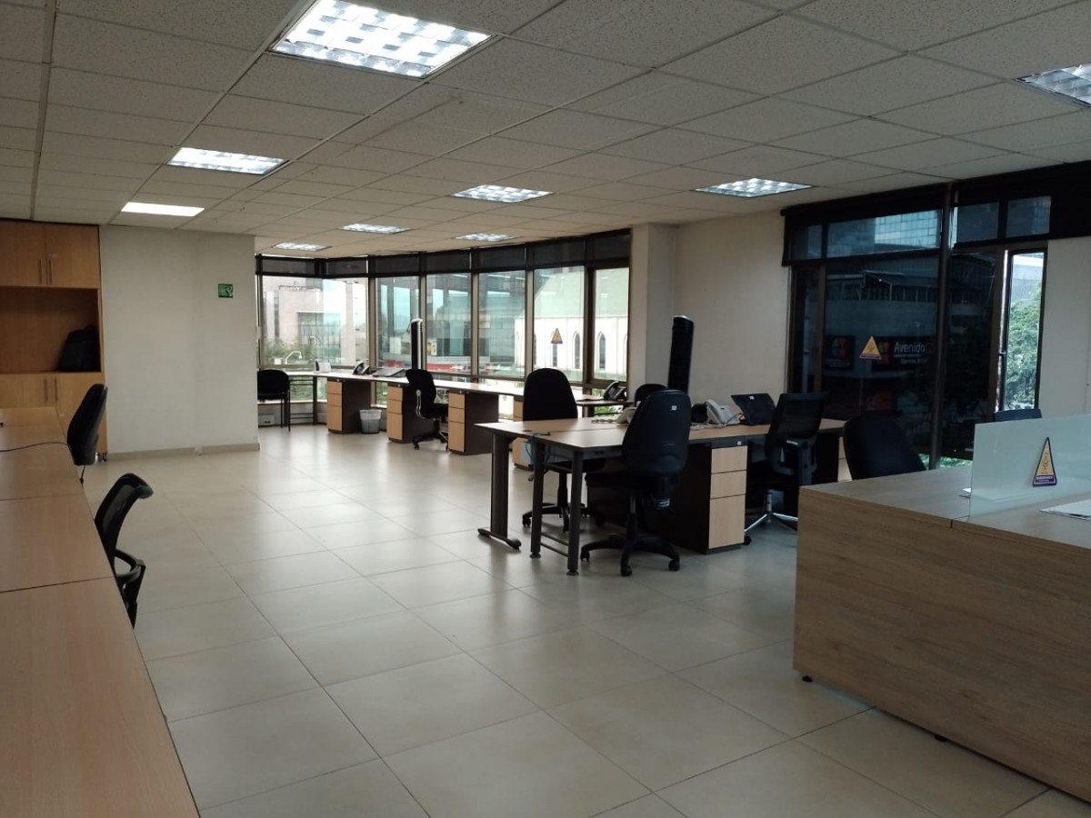 Oficina En Venta - Chapinero, Bogota