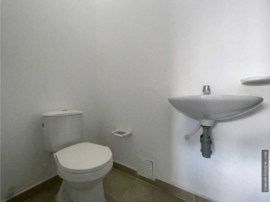 Local comercial en ARRENDAMIENTO