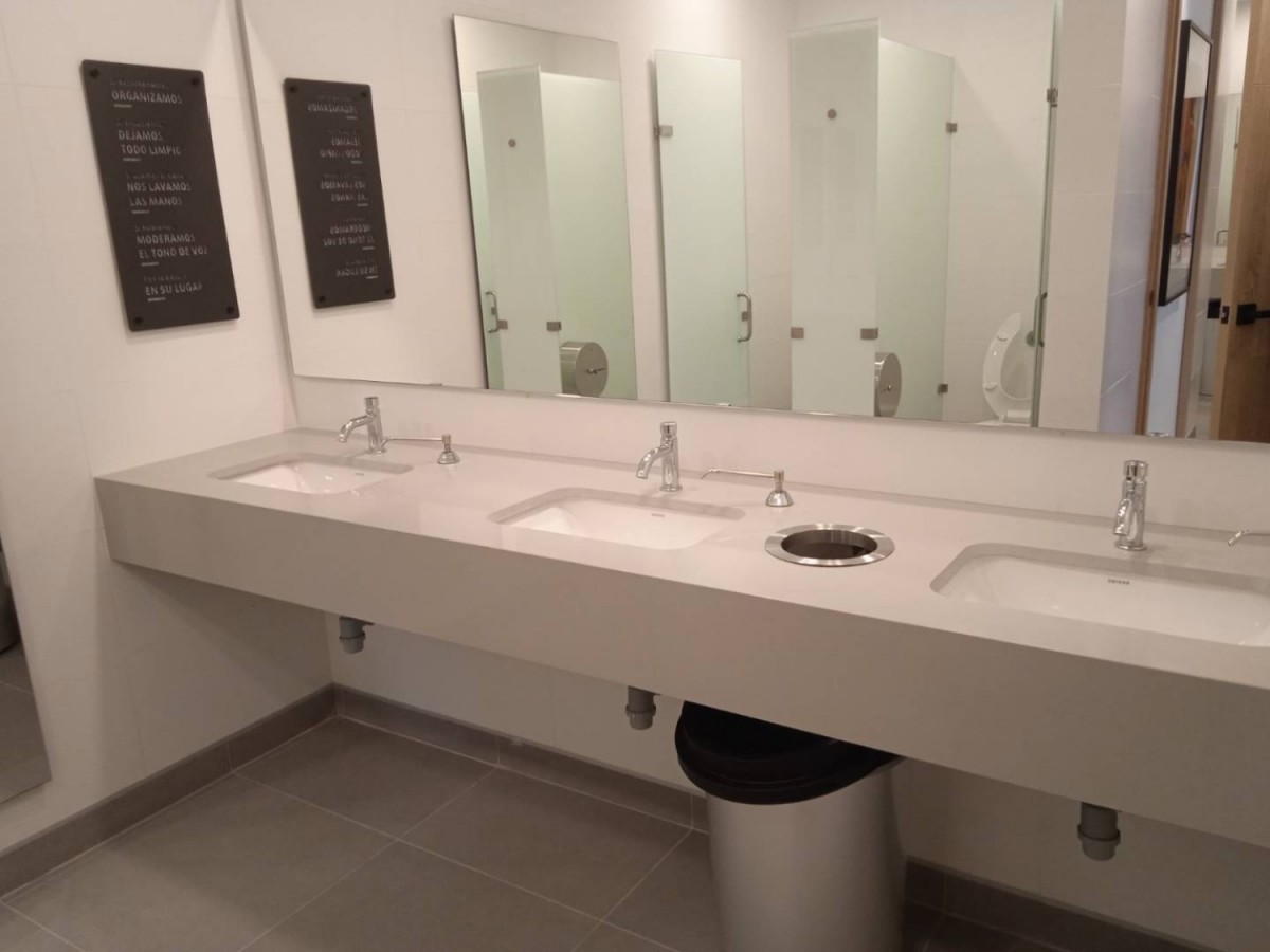 Oficina En Venta - Sauzalito, Bogota