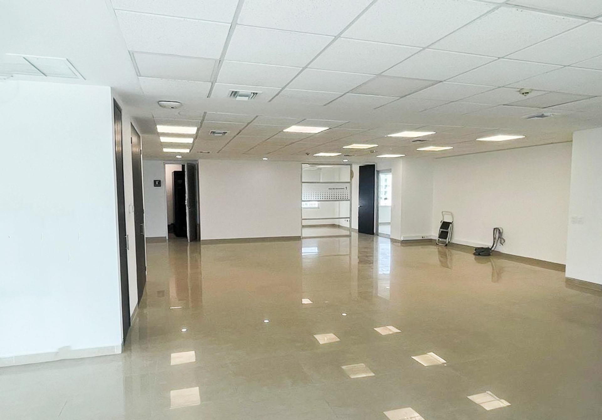 Oficina en venta y arriendo Cartagena