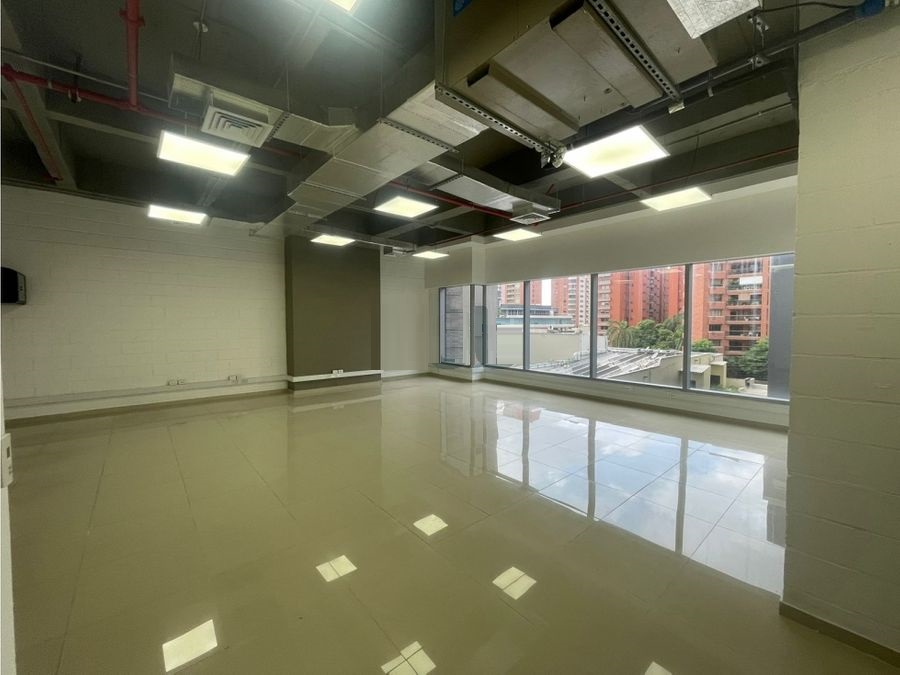 Oficina en arriendo en Alto Prado