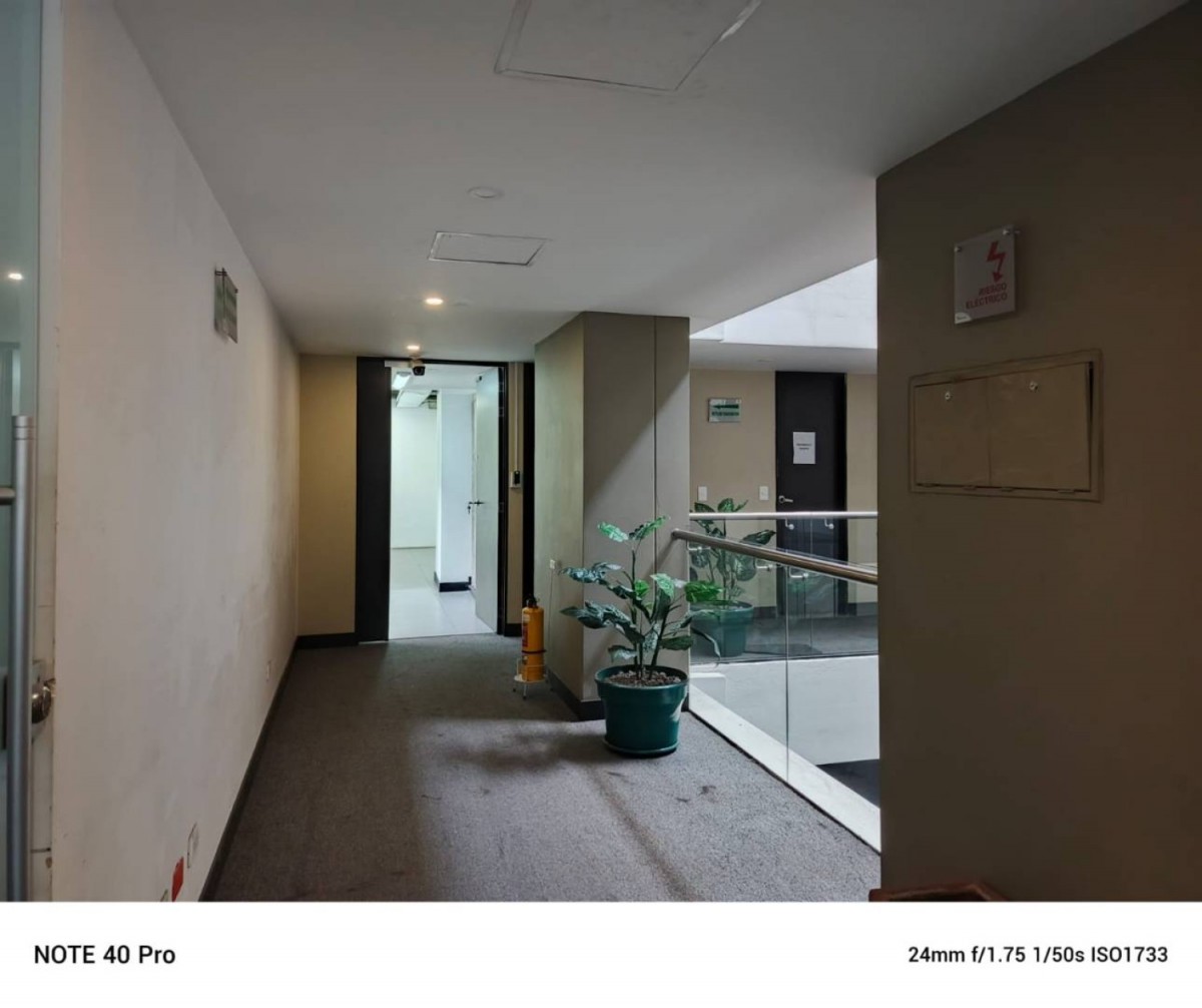 Oficina En Arriendo - Jorge Eliecer Gaitan, Bogota