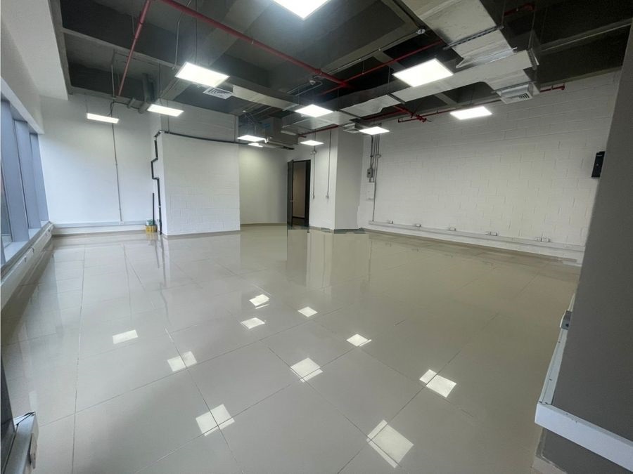 Oficina en arriendo en Alto Prado