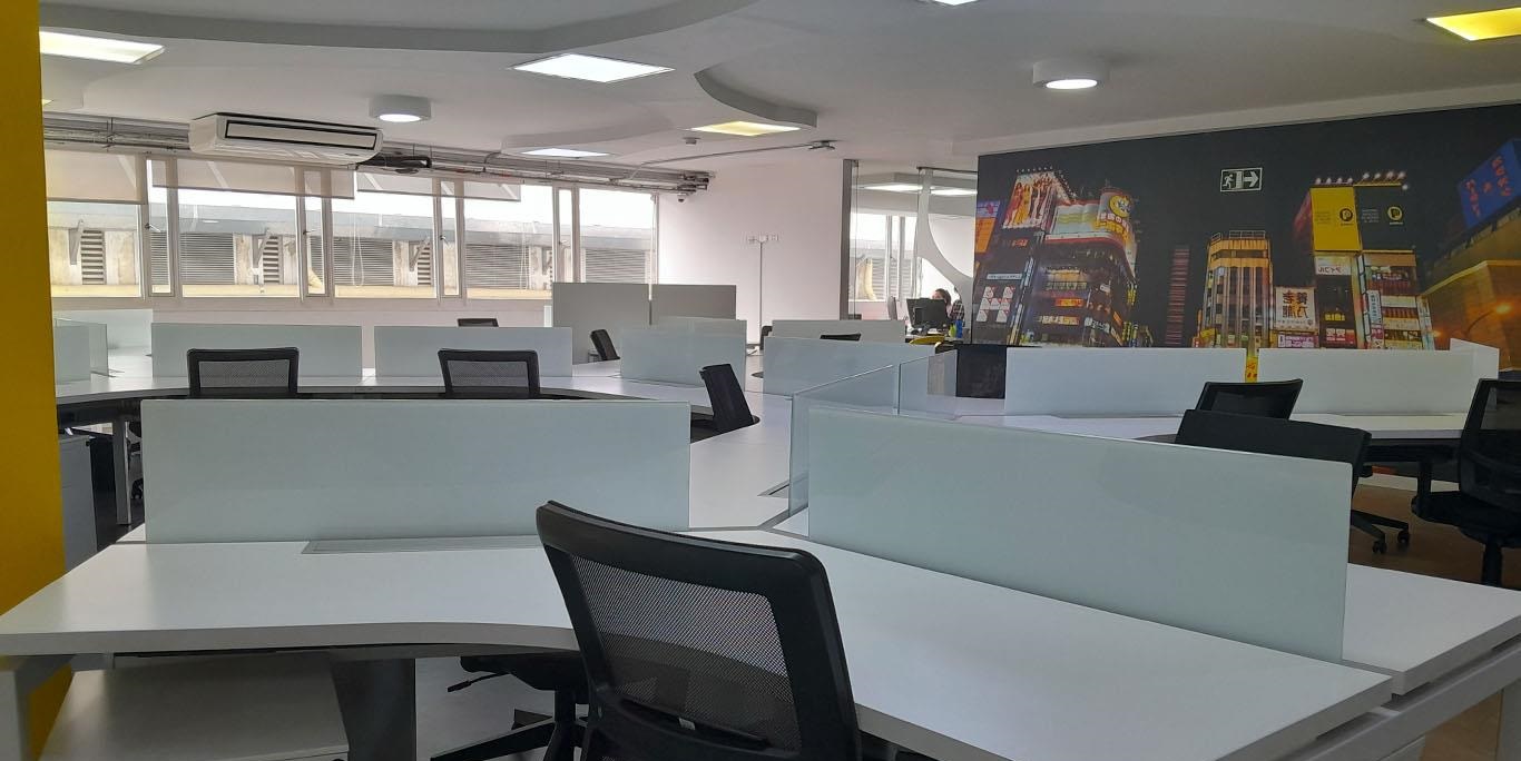 Oficinas en renta - Centro Comercial Metrópolis Bogotá
