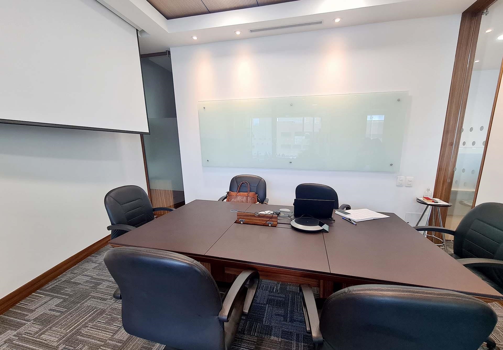 Oficina en venta - Bogotá Santa Barbara